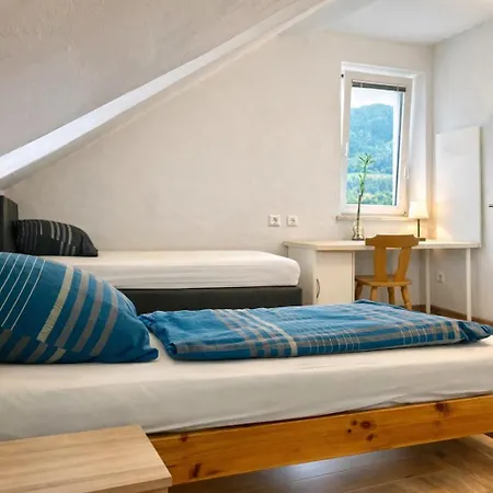 Apartment Billige Bescheidene Kleinwohnung In Leoben (Styria)