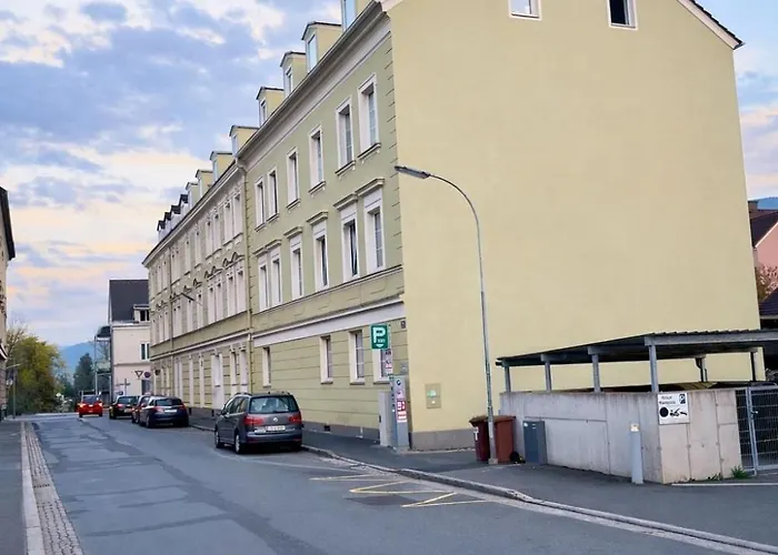 Billige Bescheidene Kleinwohnung In Apartment Leoben (Styria)