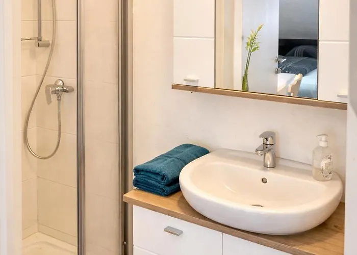 Billige Bescheidene Kleinwohnung In Apartment